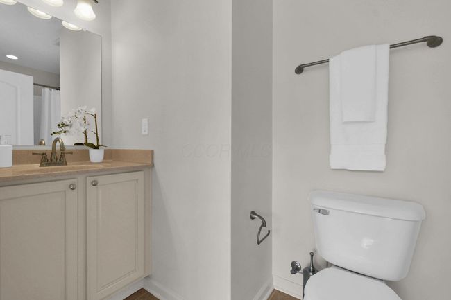7963 Ravine Run Ln, Condo with 3 bedrooms, 3 bathrooms and null parking in Columbus OH | Image 19