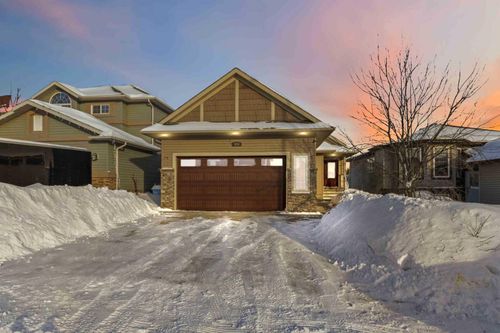 419 Falcon Dr, Fort Mcmurray, AB, T9K0S4 | Card Image