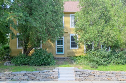 940 Saybrook Rd, Haddam, CT, 06438-1136 | Card Image