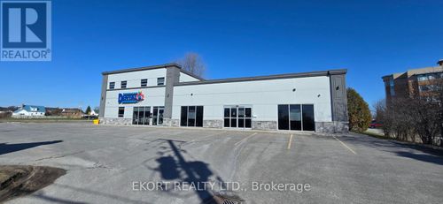 b-486 Dundas Street W, Belleville (Belleville Ward), ON, K8P1B7 | Card Image