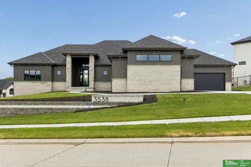 3538 S 210th Ave, Elkhorn, NE, 68022-3272 | Card Image