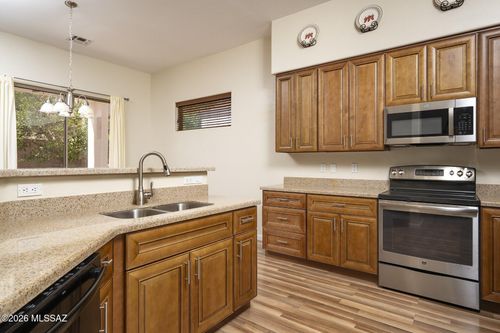 7444 E Calle Infinito, Tucson, AZ, 85715-2842 | Card Image