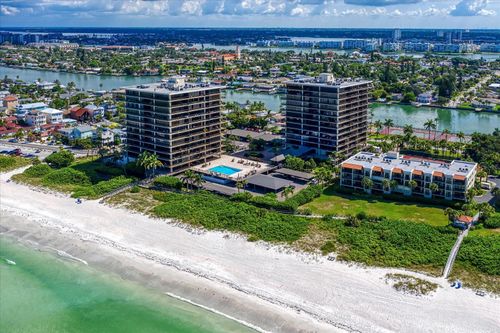 apt-204-7600 Bayshore Dr, TREASURE ISLAND, FL, 33706-3553 | Card Image