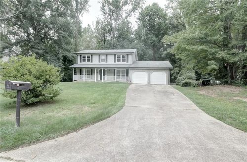 2450 Horseshoe Bend Rd Sw, Marietta, GA, 30064-4902 | Card Image