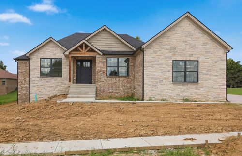 209 Delancey St, Berea, KY, 40403-1067 | Card Image