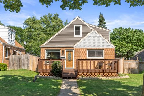 3244 N 92nd St, Milwaukee, WI, 53222-3505 | Card Image
