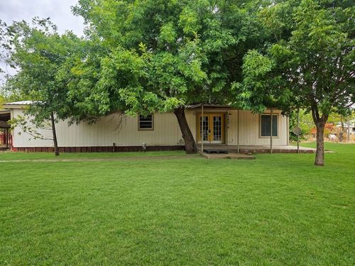 505 Railroad Ave, Graford, TX, 76449-3718 | Card Image