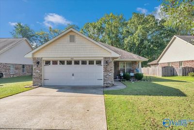 5023 Montauk Trail, House other with 3 bedrooms, 2 bathrooms and null parking in Owens Cross Roads AL | Image 2