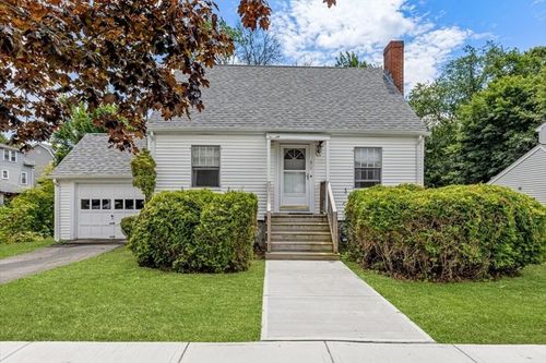270 Wilson Ave, Quincy, MA, 02170-1030 | Card Image