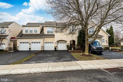 54 Old Barn Dr, WEST CHESTER, PA, 19382-8338 | Card Image