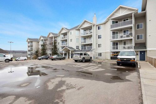 2308-38 Riedel St, Fort Mcmurray, AB, T9H3E1 | Card Image
