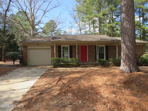 145 Sandhills Cir, Pinehurst, NC, 28374-7031 | Card Image