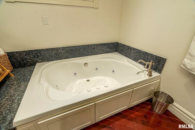 1506 Baltusrol Dr, House other with 4 bedrooms, 3 bathrooms and null parking in Marion IL | Image 38