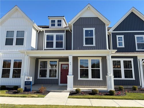 20 Paige Lane, Hudson, OH, 44236 | Card Image