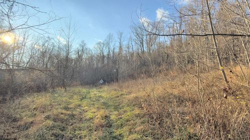 381 W Hill Rd, Grafton, WV, 26354-7633 | Card Image