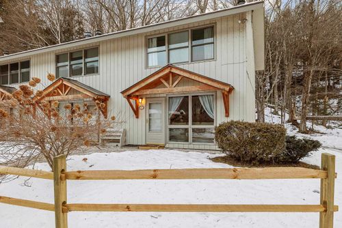 d4-140 Valley Park, Killington, VT, 05751 | Card Image