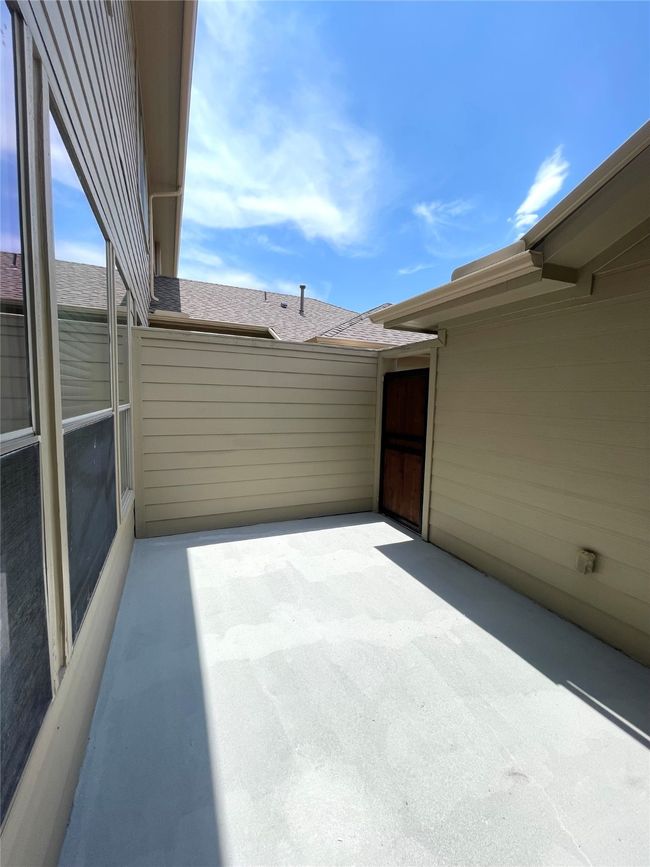 View of patio / terrace | Image 18