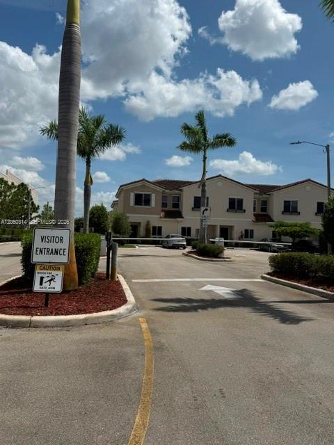 Residential Lease in Miami Gardens 2