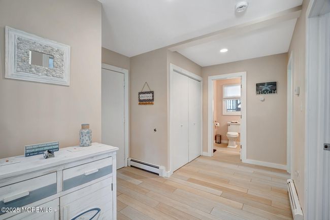14 E 16 Th St, House other with 4 bedrooms, 2 bathrooms and null parking in Barnegat Light NJ | Image 6