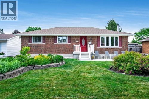 175 Sylvester Drive, Chatham, ON, N7M2B8 | Card Image