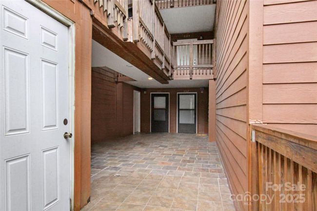 UNIT-802 - 157 Toxaway Views Dr, Condo with 2 bedrooms, 2 bathrooms and null parking in Lake Toxaway NC | Image 33