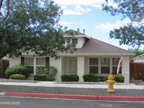 1407 Pin Oak Dr, Gardnerville, NV, 89410-7388 | Card Image