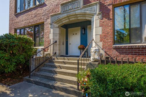 301-2120 Highland Ave, Everett, WA, 98201-2601 | Card Image