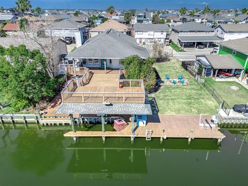 837 Marlin St, Bayou Vista, TX, 77563-2614 | Card Image