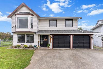 33511 Ketch Pl, House other with 5 bedrooms, 3 bathrooms and 6 parking in Abbotsford BC | Image 1