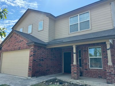 706 Halogen Way, House other with 4 bedrooms, 2 bathrooms and null parking in San Antonio TX | Image 2