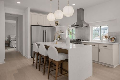 921 Cheatham Pl, Nashville, TN, 37208-2120 | Card Image