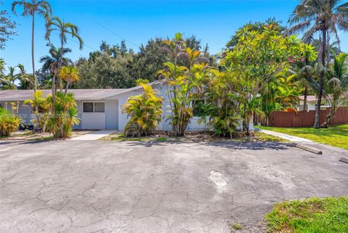 4750-4750 Sw 66th Ter, Davie, FL, 33314-4325 | Card Image