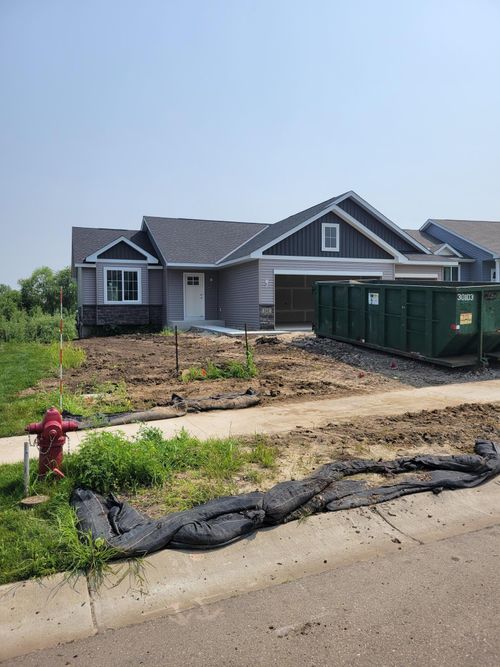 648 Hawthorne Ln, Watertown, MN, 55388-4529 | Card Image