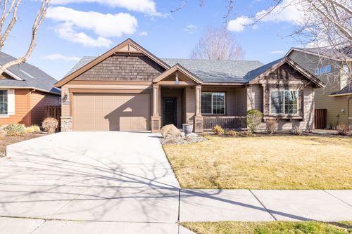 1176 Ne Hudspeth Lane, Prineville, OR, 97754 | Card Image