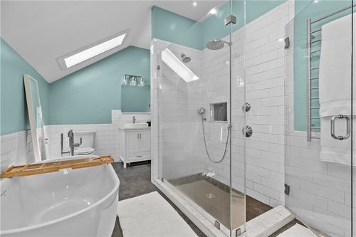 20 Borden Farm Rd, Portsmouth, RI, 02871-4001 | Card Image