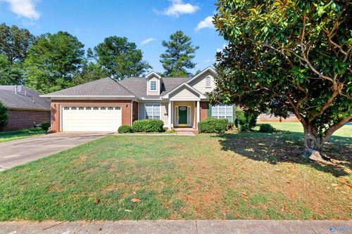108 Sunnyfield Dr, Madison, AL, 35758-6816 | Card Image