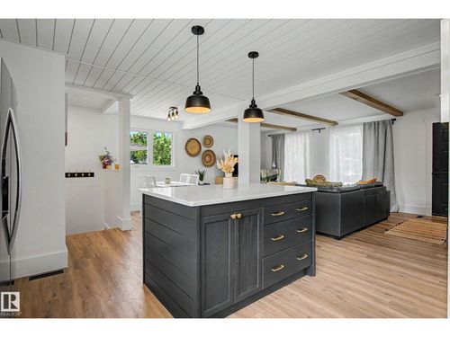 4305 43a Ave, House with 5 bedrooms, 2 bathrooms and null parking in Leduc AB | Card Image