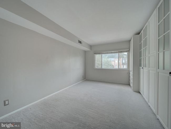 APT-101 - 5017 7 Th Rd S, Condo with 2 bedrooms, 2 bathrooms and null parking in ARLINGTON VA | Image 27