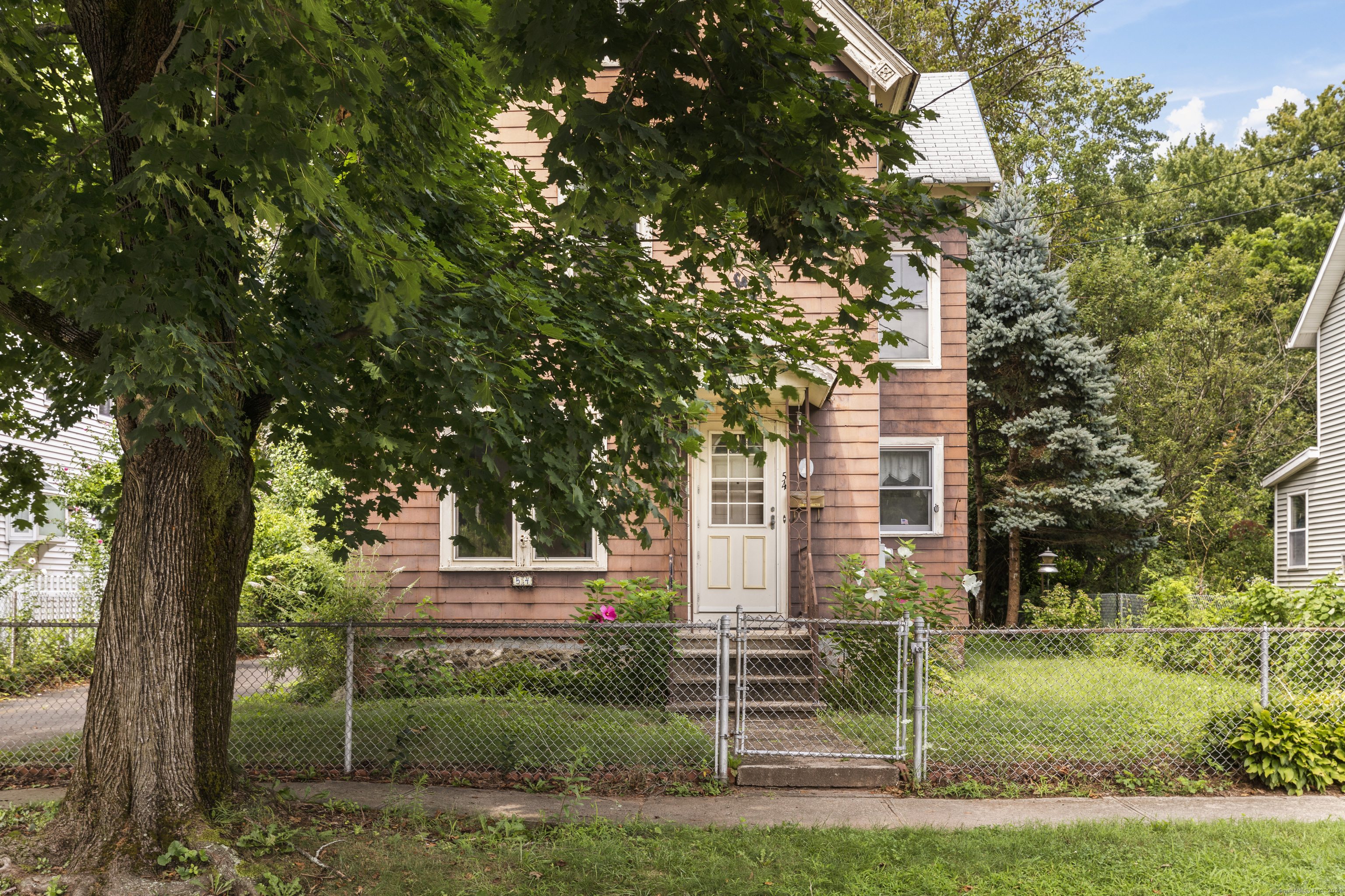 Bull Ave, Wallingford, CT 06492