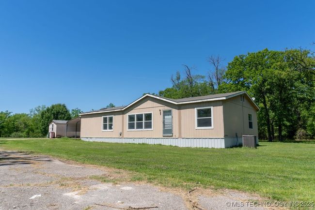 1575 Maple St, House other with 3 bedrooms, 2 bathrooms and null parking in Grant OK | Image 5