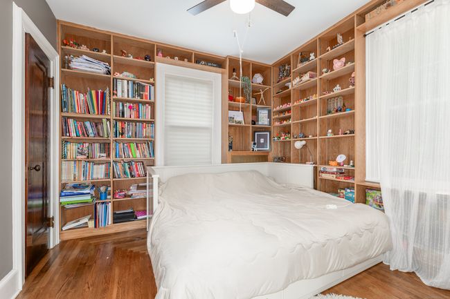 27 Thornton St, House other with 4 bedrooms, 2 bathrooms and null parking in Hamden CT | Image 20