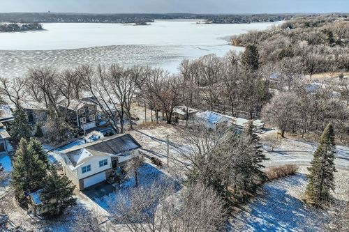 5267 Shore Trail Ne, Prior Lake, MN, 55372 | Card Image