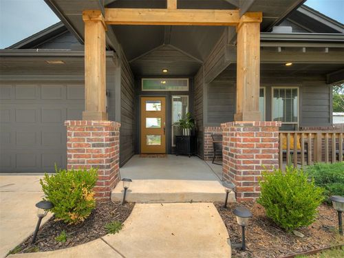 20071 Park Ln, Harrah, OK, 73045-9728 | Card Image
