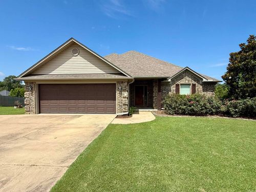 3 Corbin Cv, Greenbrier, AR, 72058-8524 | Card Image