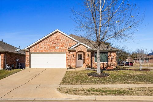 1229 Bonnet Dr, Fort Worth, TX, 76131-5321 | Card Image