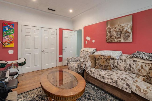 373 Winchester St, House other with 3 bedrooms, 2 bathrooms and 1 parking in Daly City CA | Image 6