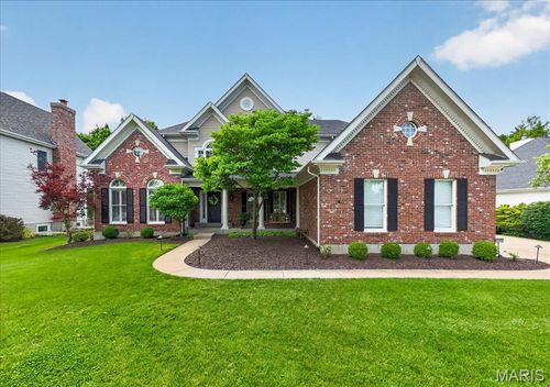 12775 Wynfield Pines Ct, Saint Louis, MO, 63131-2156 | Card Image