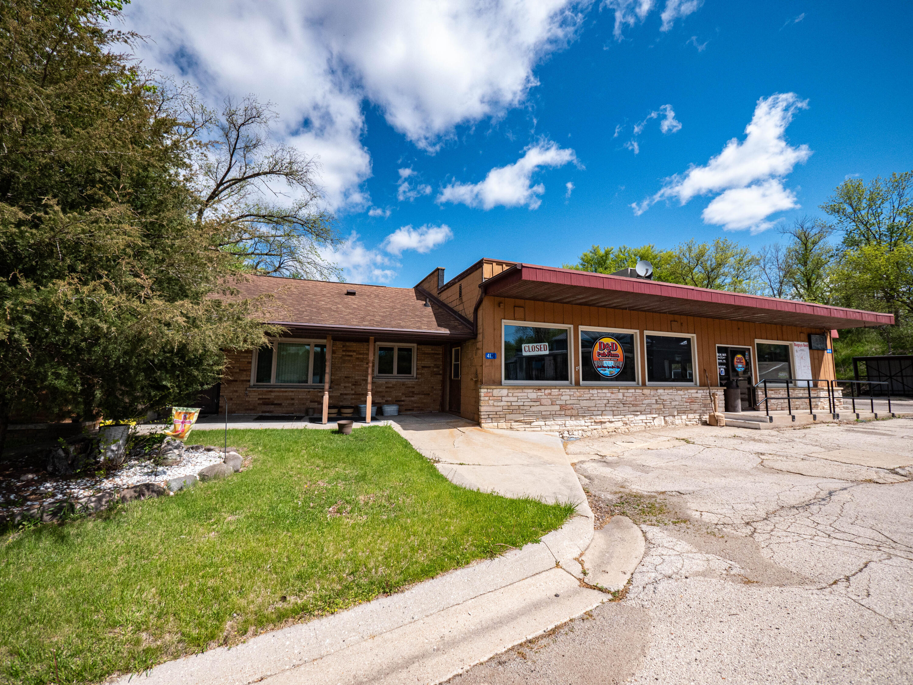 41 Main St, Mayville, WI 53050