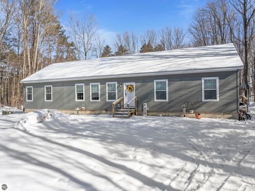 1111 Se East Lake Drive, Kalkaska, MI, 49646 | Card Image