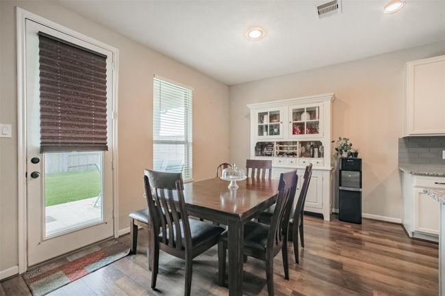 3713 Belmore Ln, House other with 3 bedrooms, 2 bathrooms and 2 parking in Pearland TX | Image 18